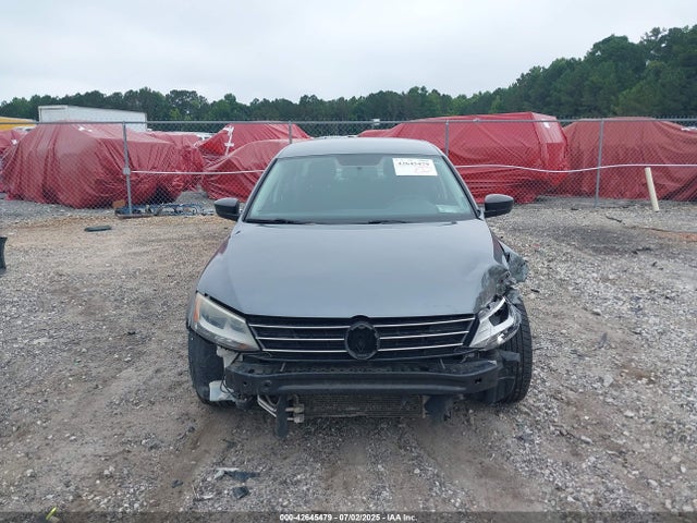 3VW2K7AJ0FM213133 Volkswagen Jetta