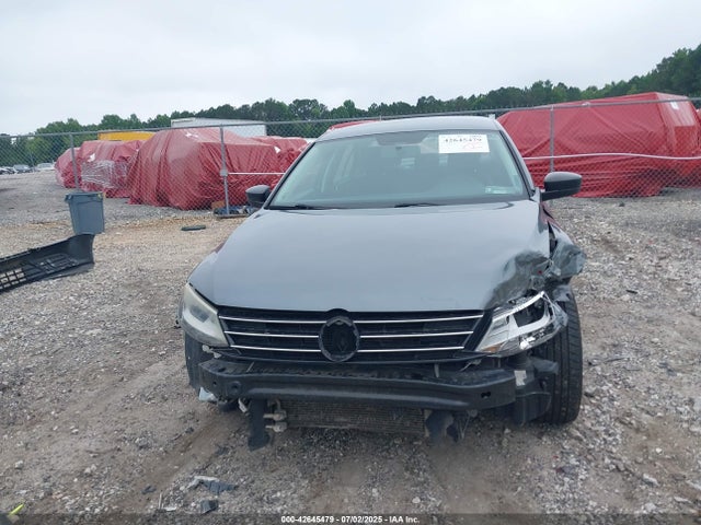 3VW2K7AJ0FM213133 Volkswagen Jetta