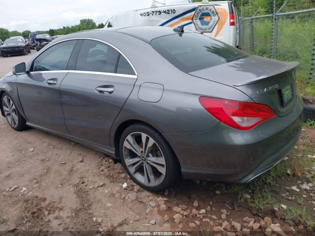 2018 MERCEDES-BENZ CLA 250 WDDSJ4GB3JN574171 Photo 2