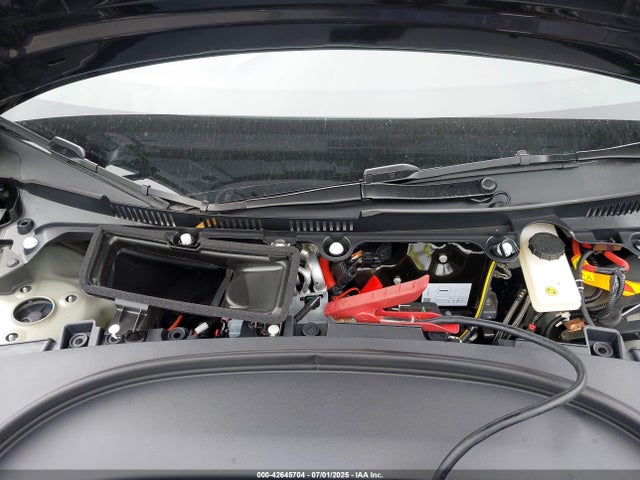 Tesla 2025 2025 5YJ3E1EA3SF032029 Image 10