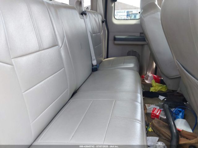 2008 FORD F-250 1FTSX21R08EC85973 Photo 7
