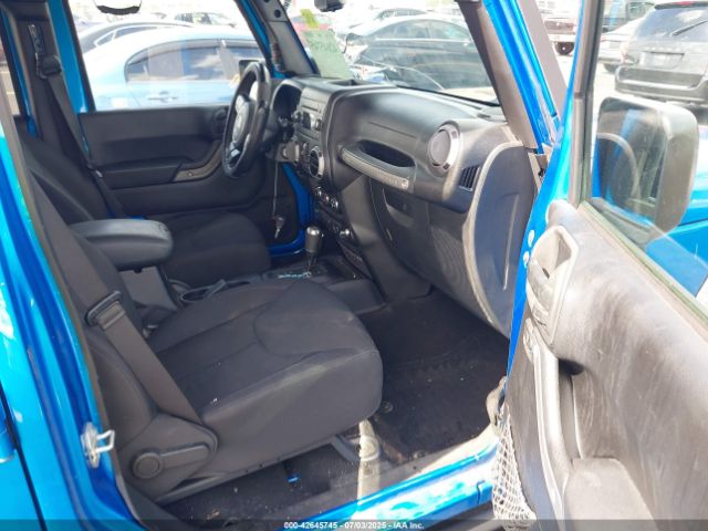 2015 JEEP WRANGLER UNLIMITED 1C4BJWDG1FL716400 Photo 4