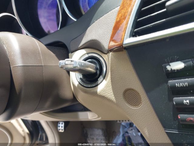 2013 MERCEDES-BENZ C 250 WDDGF4HB4DR256918 Photo 10