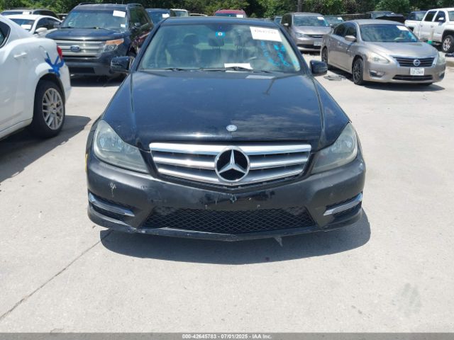 2013 MERCEDES-BENZ C 250 WDDGF4HB4DR256918 Photo 5