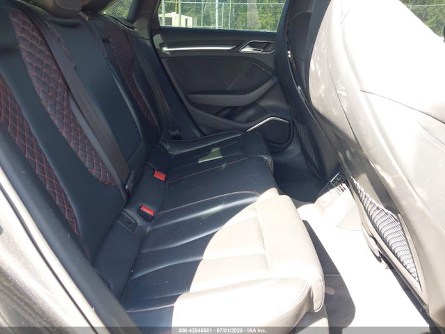 2018 AUDI RS 3 WUABWGFFXJ1901709 Photo 7