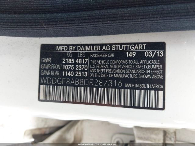 2013 MERCEDES-BENZ C 300 WDDGF8AB8DR287316 Photo 8