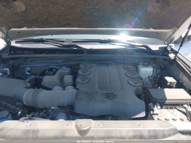 2024 TOYOTA 4RUNNER JTEPU5JRXR6284353 Photo 9