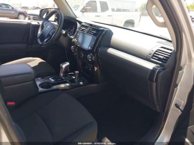2024 TOYOTA 4RUNNER JTEPU5JRXR6284353 Photo 4