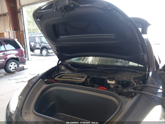 2021 TESLA MODEL Y 5YJYGDEE2MF191714 Photo 9