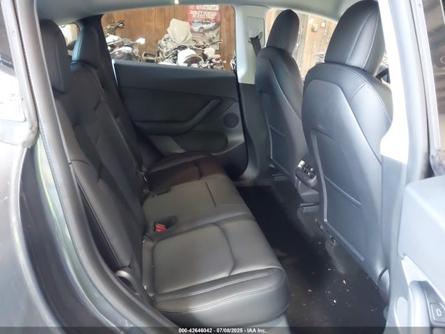 2021 TESLA MODEL Y 5YJYGDEE2MF191714 Photo 7