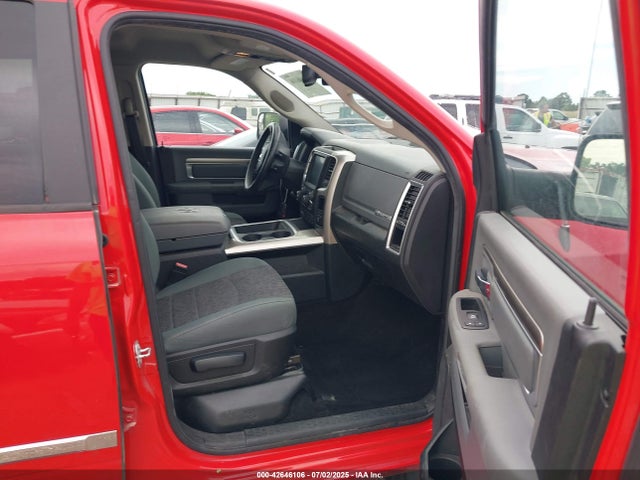 3C6RR7LT4GG233470 RAM 2016