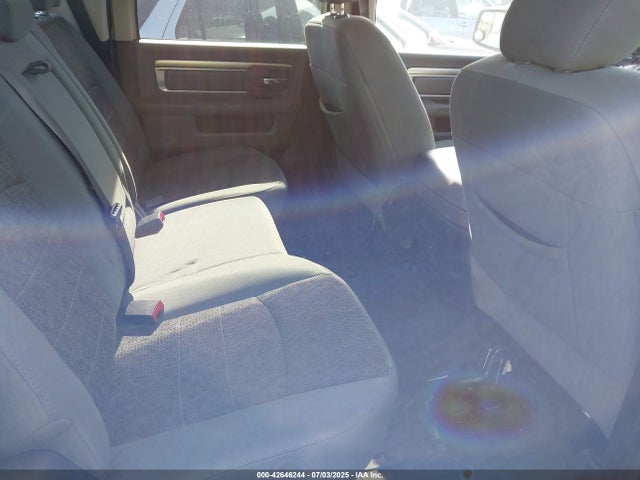 RAM 1500 2016 3C6RR6LT5GG289010 Image 8