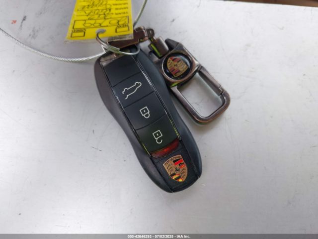 2013 PORSCHE CAYENNE HYBRID WP1AE2A23DLA14379 Photo 10