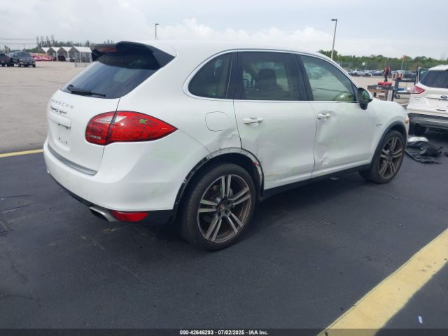2013 PORSCHE CAYENNE HYBRID WP1AE2A23DLA14379 Photo 3