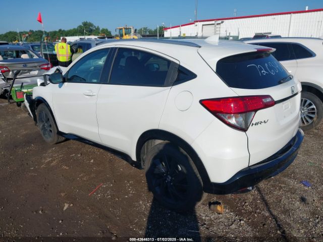 2021 HONDA HR-V 3CZRU6H11MM726345 Photo 2