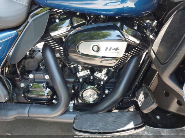 2022 HARLEY-DAVIDSON FLTRK 1HD1KZF18NB621046 Photo 7