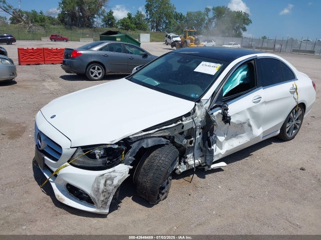 Mercedes-Benz 2016 2016 55SWF4JB6GU143660 Image 2