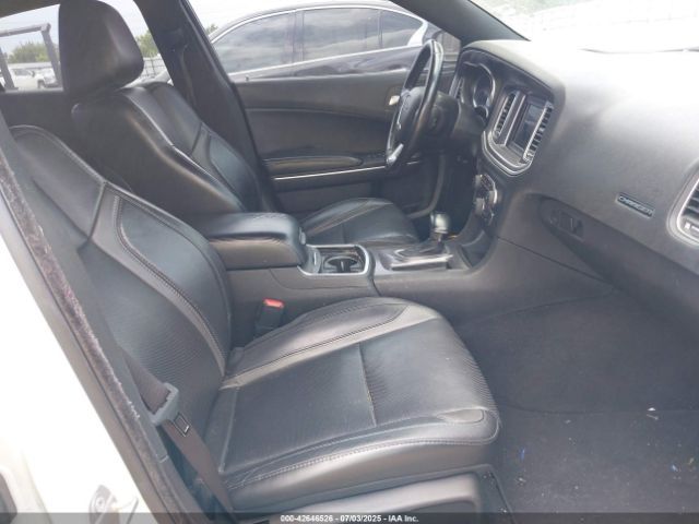 2019 DODGE CHARGER 2C3CDXBG9KH695845 Photo 4