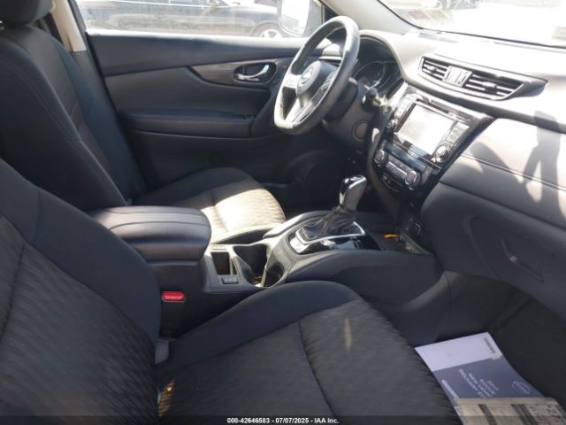 2017 NISSAN ROGUE 5N1AT2MV1HC793831 Photo 4