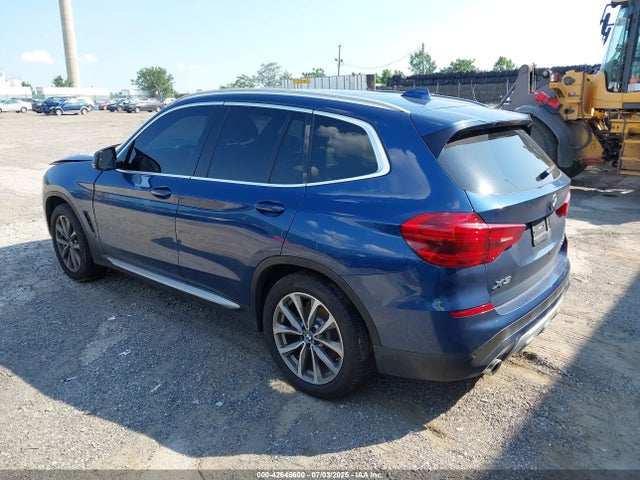 BMW X3 2019 5UXTR9C58KLP83745 Image 3