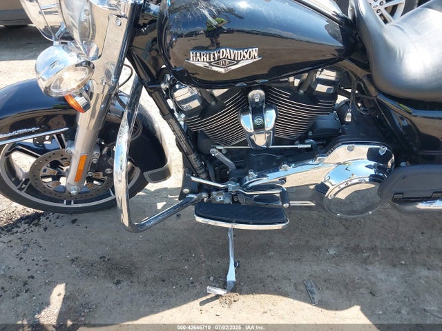 2021 HARLEY-DAVIDSON FLHR 1HD1FBC13MB654471 Photo 8