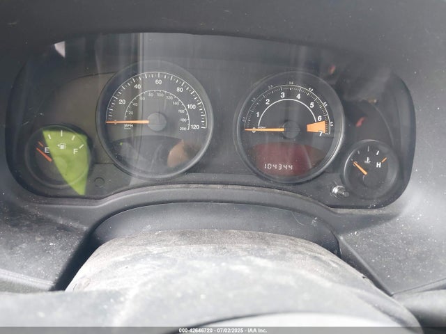 1C4NJPBA8GD715273 Jeep 2016