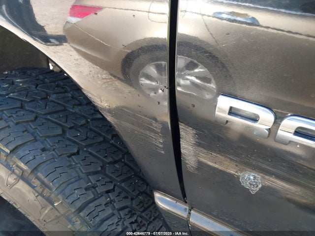 Auction sale of the 2005 Dodge Ram 1500 Slt/laramie, vin: 1D7HU18D05J595931, lot number: 42646779