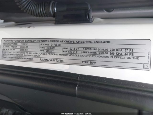 2019 BENTLEY BENTAYGA SJAAM2ZV8KC025346 Photo 8