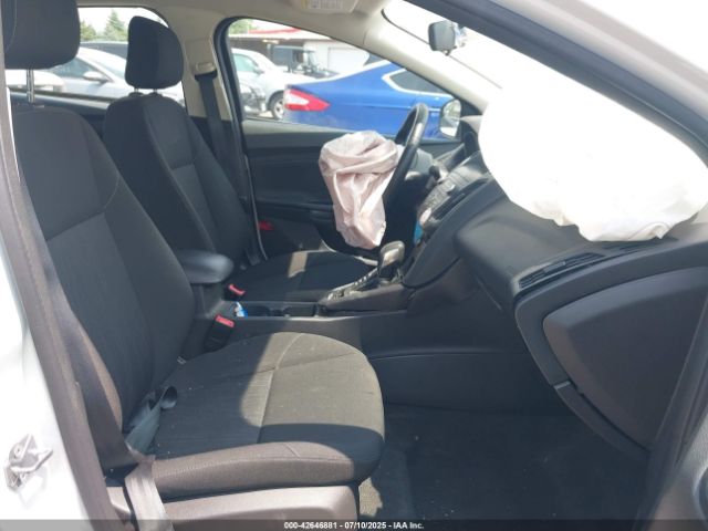 2018 FORD FOCUS 1FADP3FE5JL267982 Photo 4