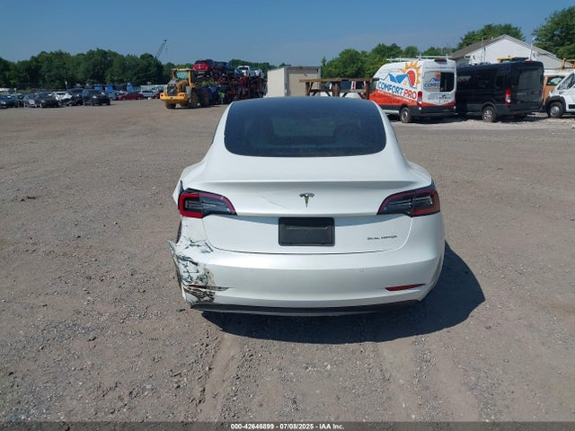 5YJ3E1EB1MF981445 Tesla MODEL 3