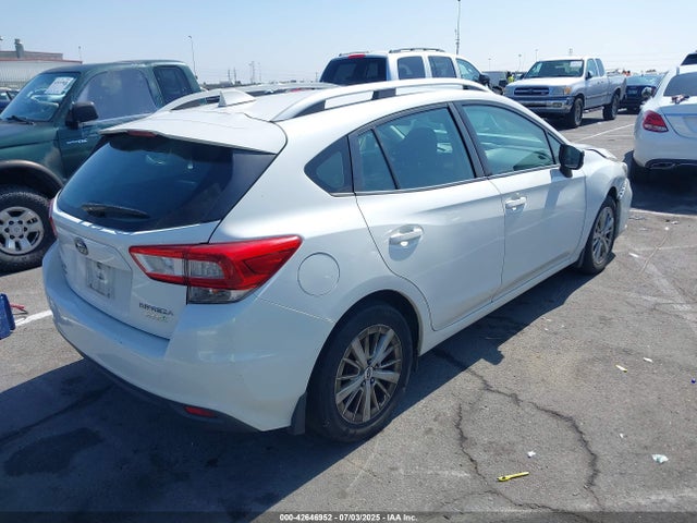 Subaru na 2017 4S3GTAB60H3708630 Image 4