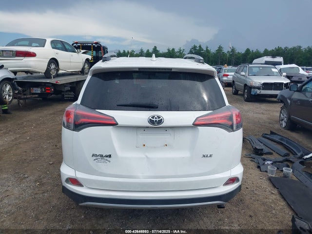 Toyota 2ar-fe 2016 2T3RFREV1GW423223 Image 17