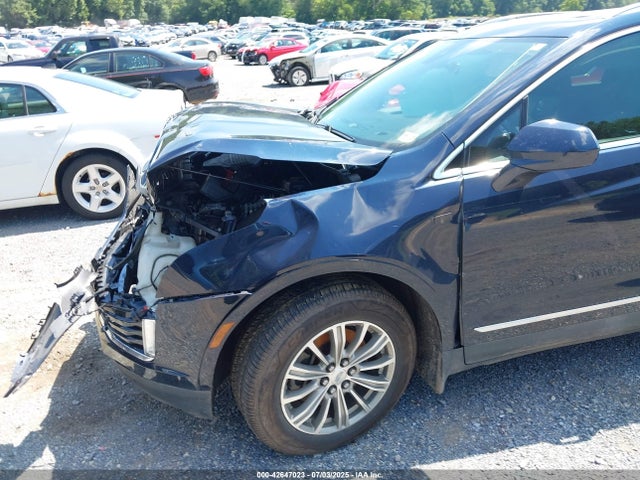 2017 CADILLAC XT5 1GYKNDRS7HZ111409 Photo 5