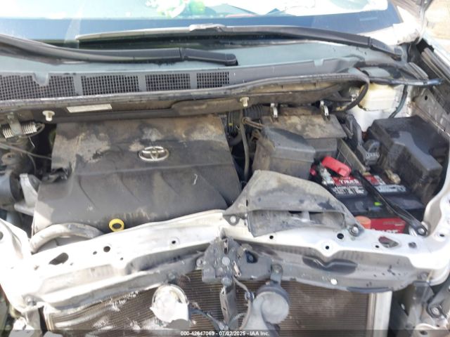 2015 TOYOTA SIENNA 5TDYK3DC6FS568763 Photo 9