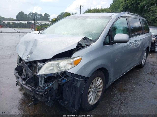 2015 TOYOTA SIENNA 5TDYK3DC6FS568763 Photo 1