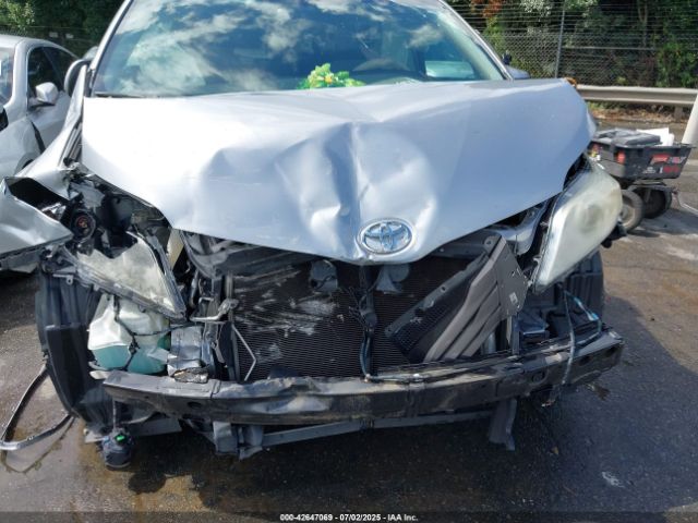 2015 TOYOTA SIENNA 5TDYK3DC6FS568763 Photo 5