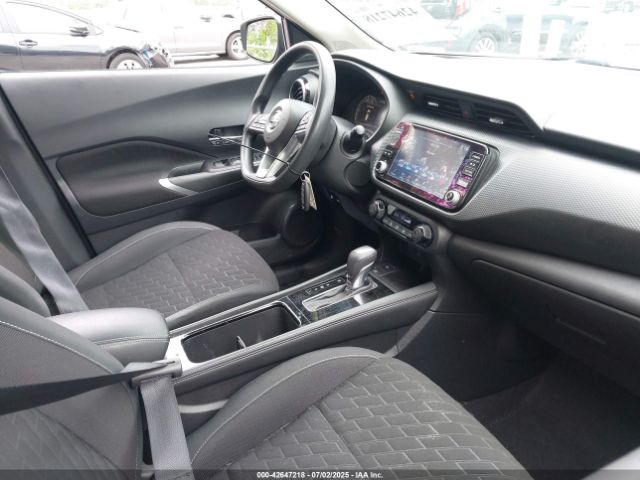 2021 NISSAN KICKS 3N1CP5CVXML565512 Photo 4