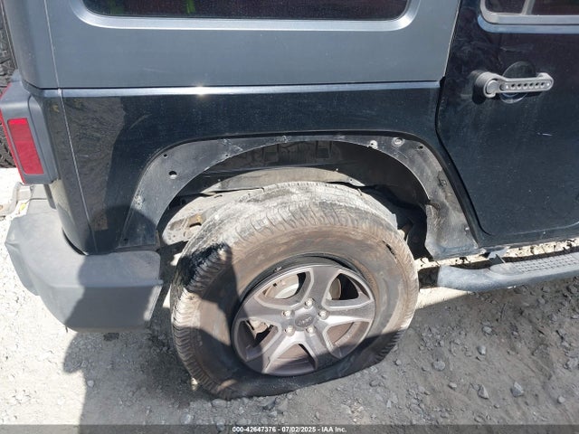 2014 JEEP WRANGLER UNLIMITED 1C4BJWDG6EL116082 Photo 5