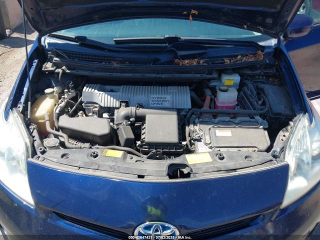 2014 TOYOTA PRIUS JTDKN3DU2E1749084 Photo 9