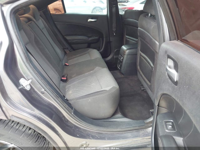 42647440 :رقم المزاد ، 2C3CDXCT6GH312639 vin ، 2016 Dodge Charger R/t مزاد بيع