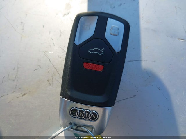 2018 AUDI A4 WAUKMAF49JA124581 Photo 10