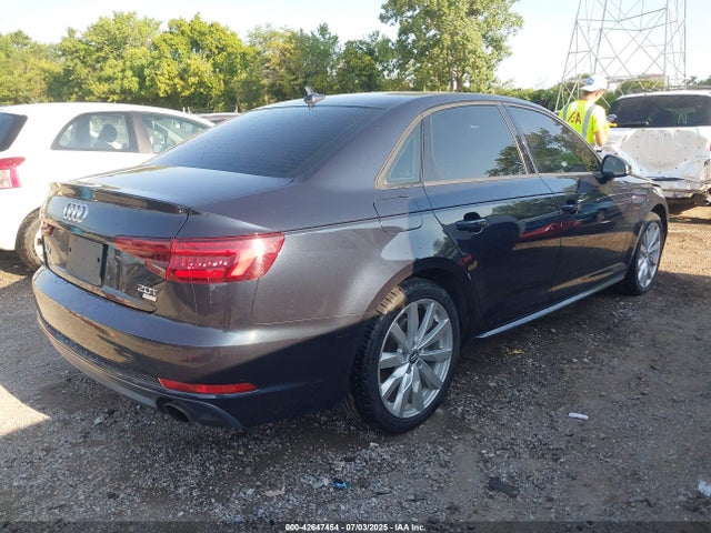 2018 AUDI A4 WAUKMAF49JA124581 Photo 3