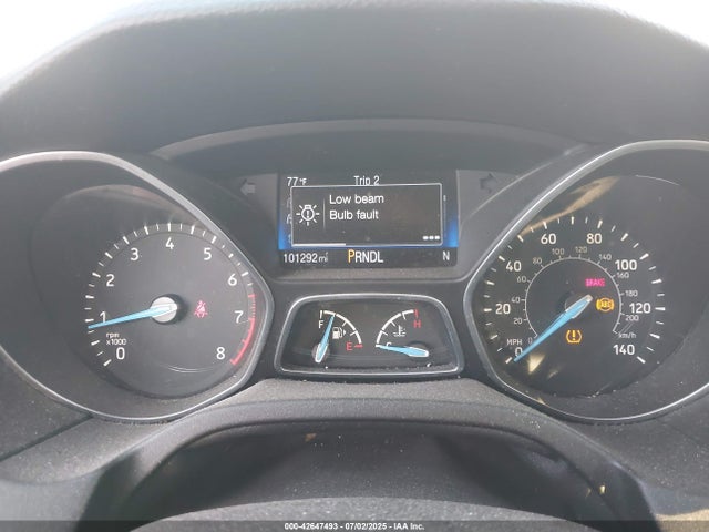 Ford 2015 2015 1FADP3K2XFL350987 Image 7