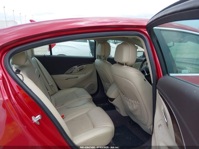 1G4GF5G32EF163193 Buick lfx