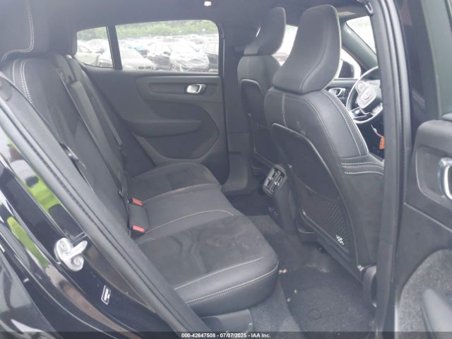 2023 VOLVO C40 RECHARGE PURE ELECTRIC YV4ED3GM1P2063432 Photo 7