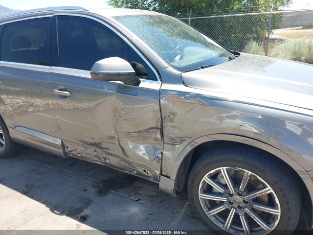 2018 AUDI Q7 WA1LAAF75JD004649 Photo 5