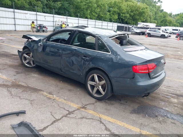 2011 AUDI A4 WAUFFAFL5BN015791 Photo 2