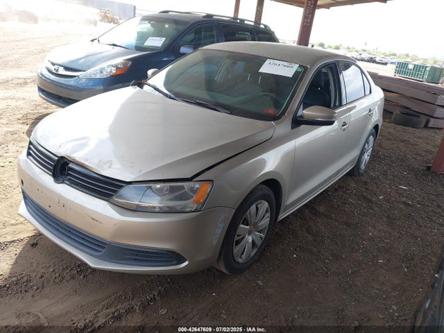 3VWD17AJ0EM309855 Volkswagen 2014