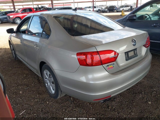 3VWD17AJ0EM309855 Volkswagen 2014