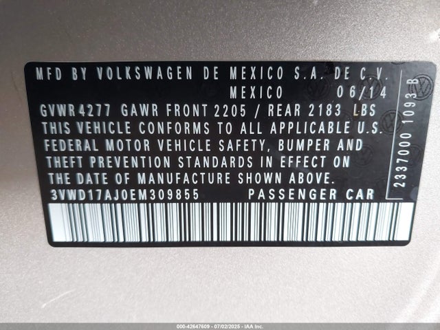 3VWD17AJ0EM309855 Volkswagen 2014